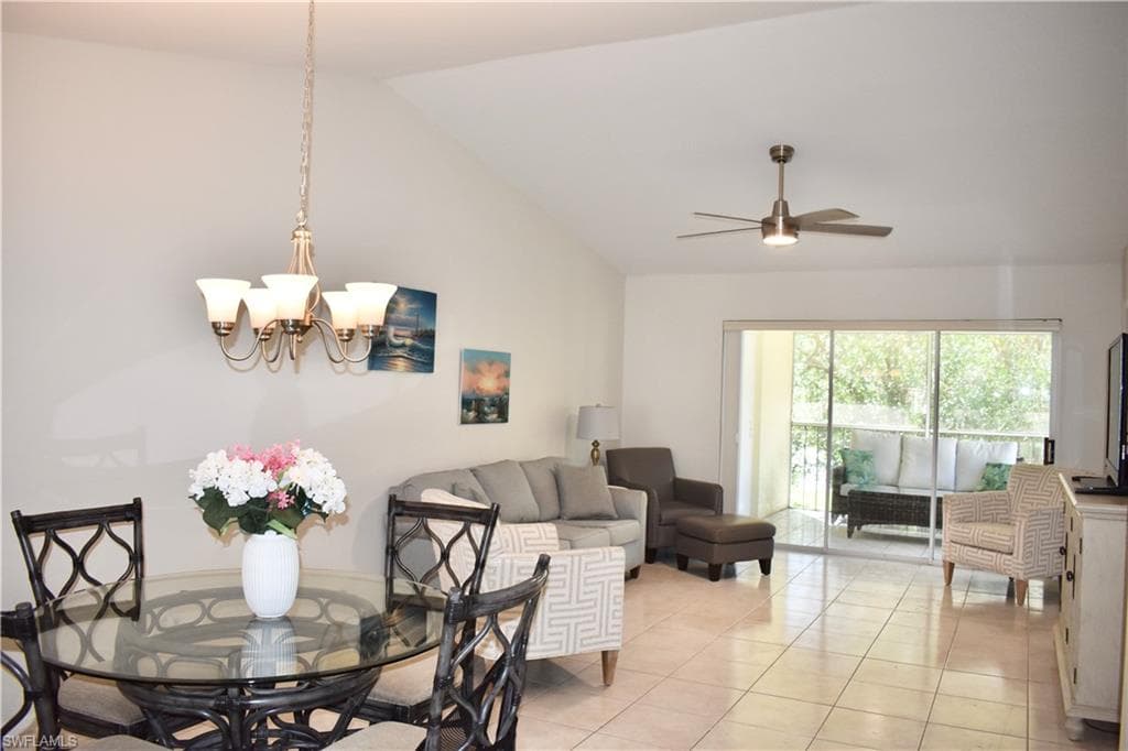 7725 Jewel Ln 202, Naples, FL 34109-5