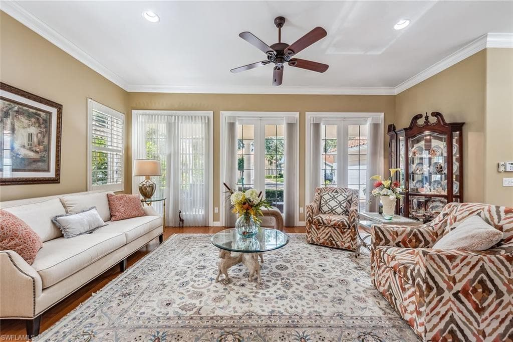 2881 Hatteras Way, Naples, FL 34119-21