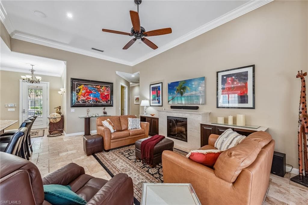 2881 Hatteras Way, Naples, FL 34119-4