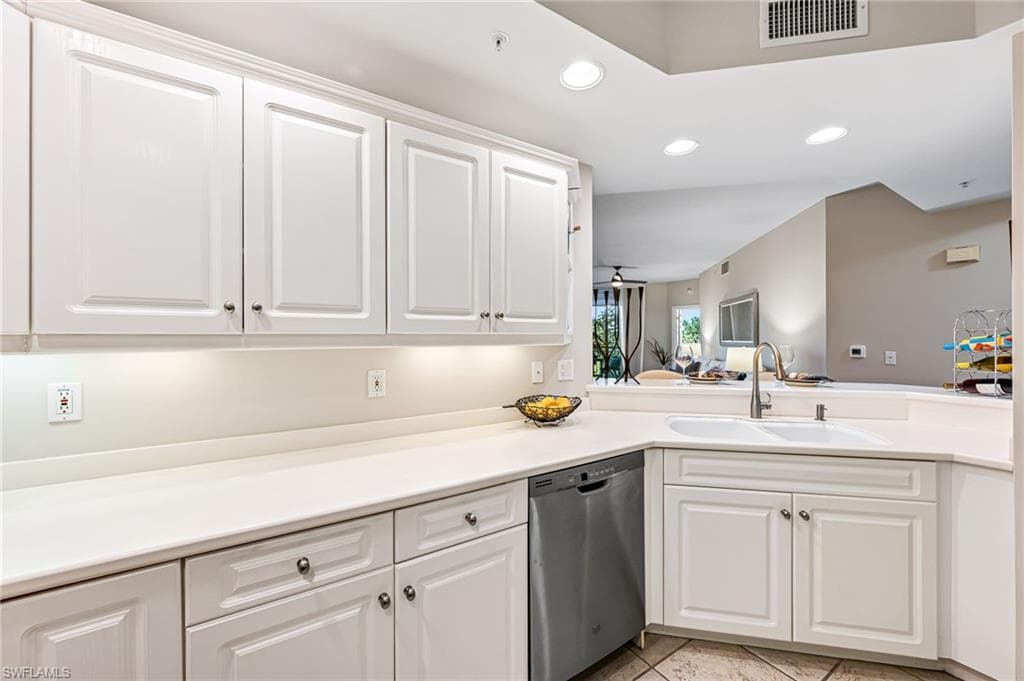 1001 Arbor Lake Dr 102, Naples, FL 34110-12