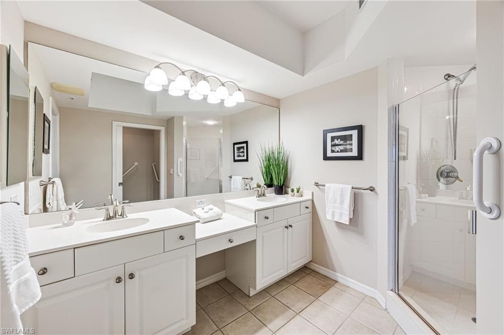 1001 Arbor Lake Dr 102, Naples, FL 34110-18