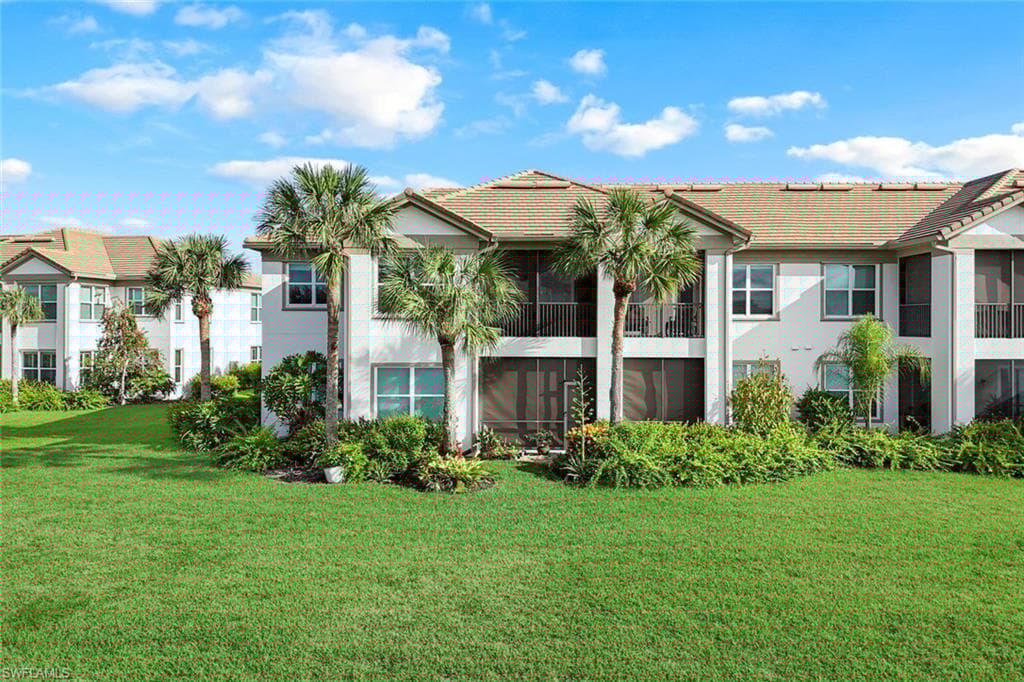 9221 Quartz Ln 9-202, Naples, FL 34120-37
