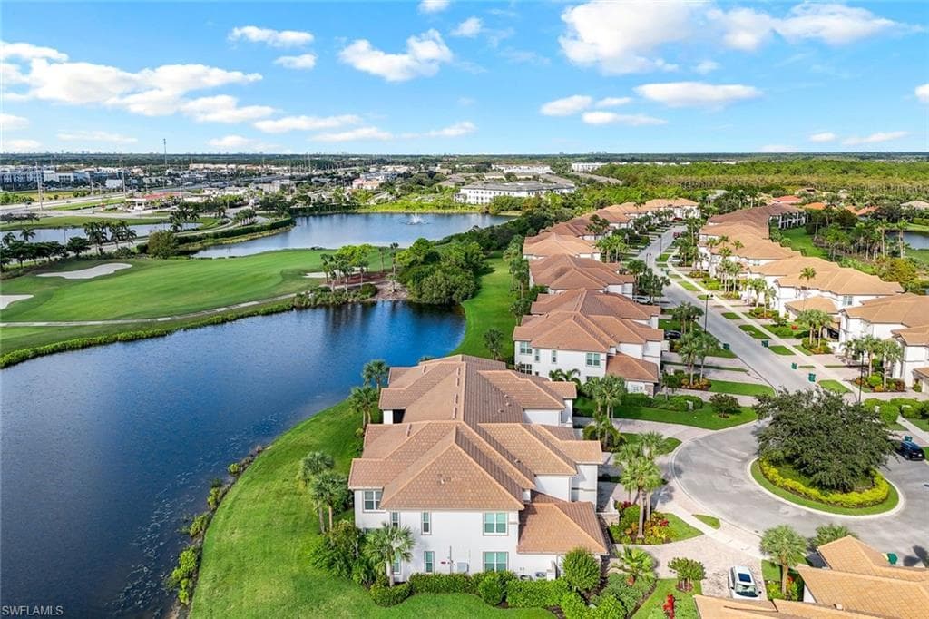9221 Quartz Ln 9-202, Naples, FL 34120-42