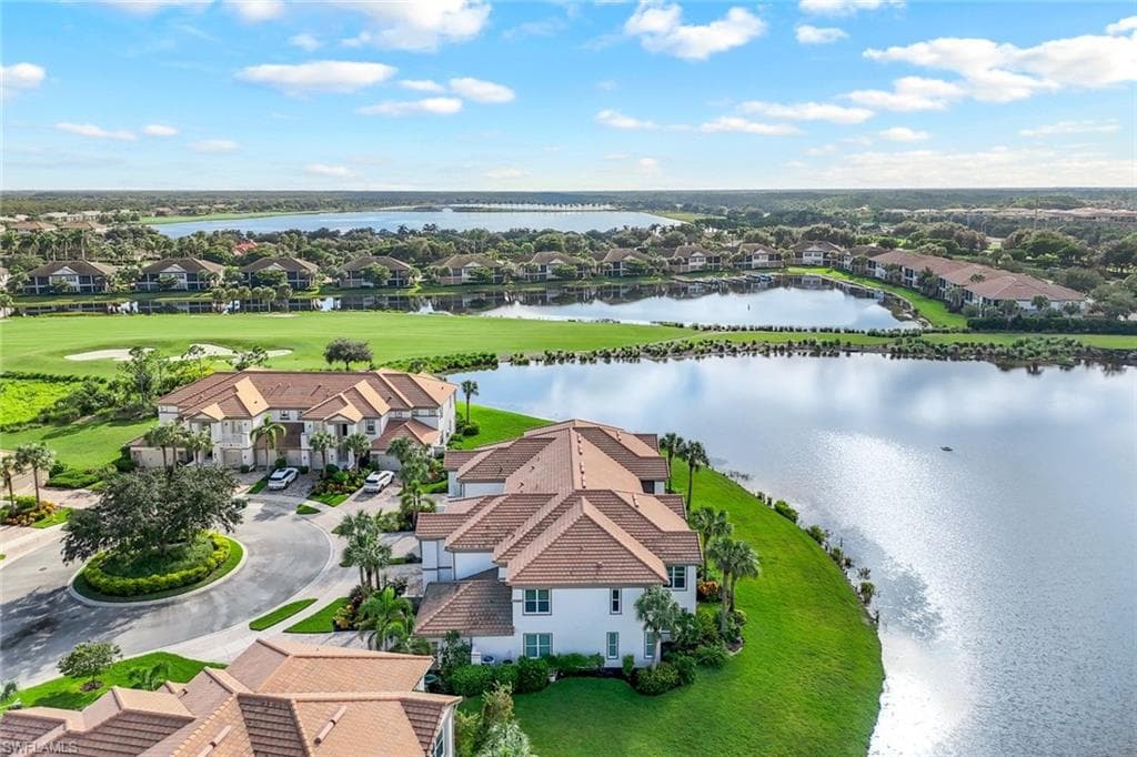 9221 Quartz Ln 9-202, Naples, FL 34120-43