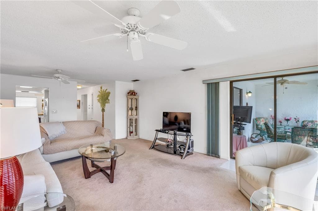 4218 20th Pl D5, Cape Coral, FL 33904-18