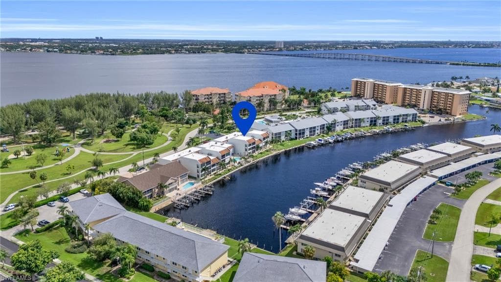 4218 20th Pl D5, Cape Coral, FL 33904-4