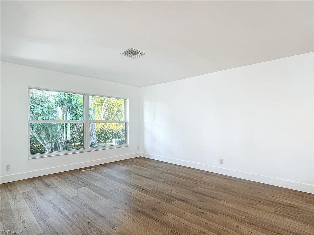375 Carnaby Ct 54, Naples, FL 34112-17