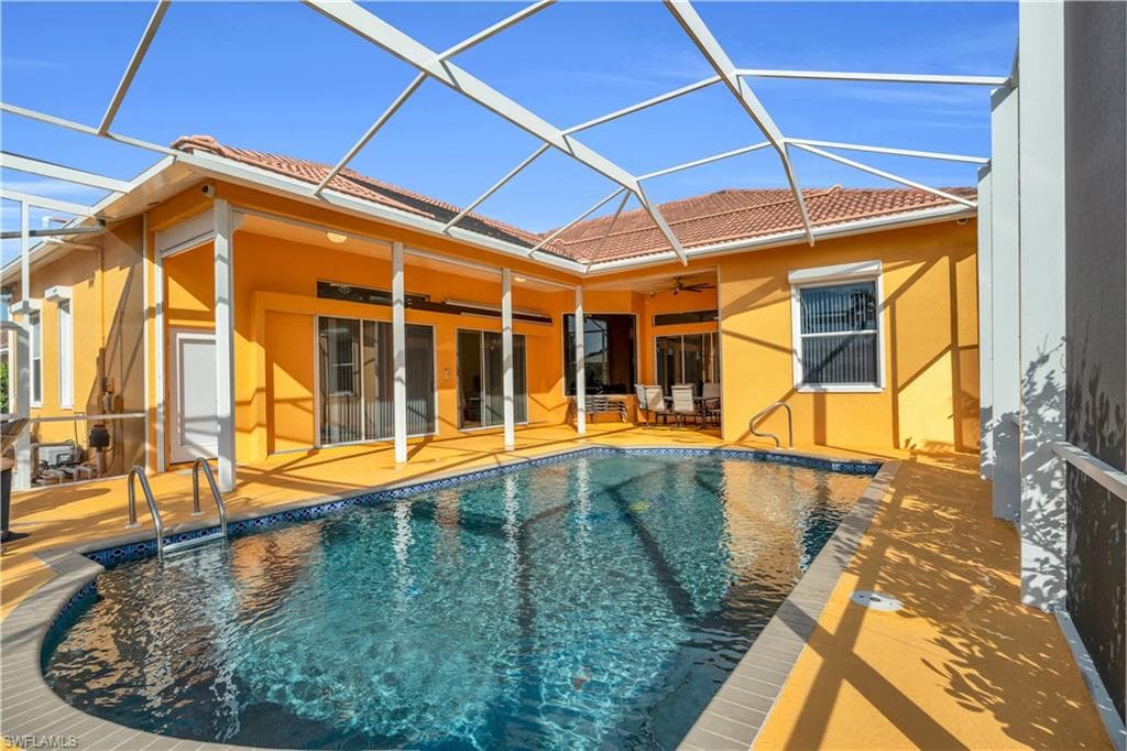 5024 8th Pl, Cape Coral, FL 33914-3