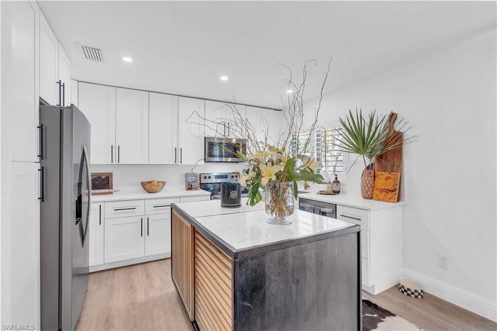 230 Georgetown Blvd 45, Naples, FL 34112-15