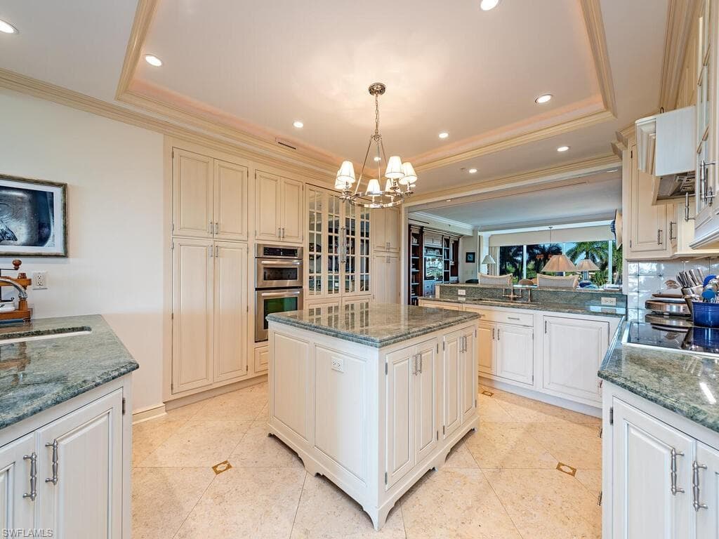 4201 Gulf Shore Blvd N 402, Naples, FL 34103-6