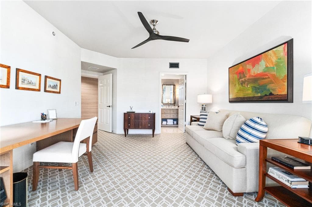 8473 Bay Colony Dr 304, Naples, FL 34108-21