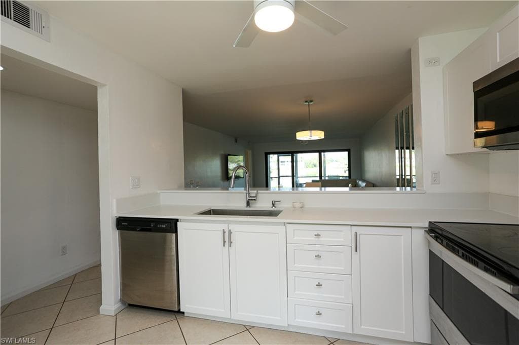 5754 Deauville Cir E104, Naples, FL 34112-17