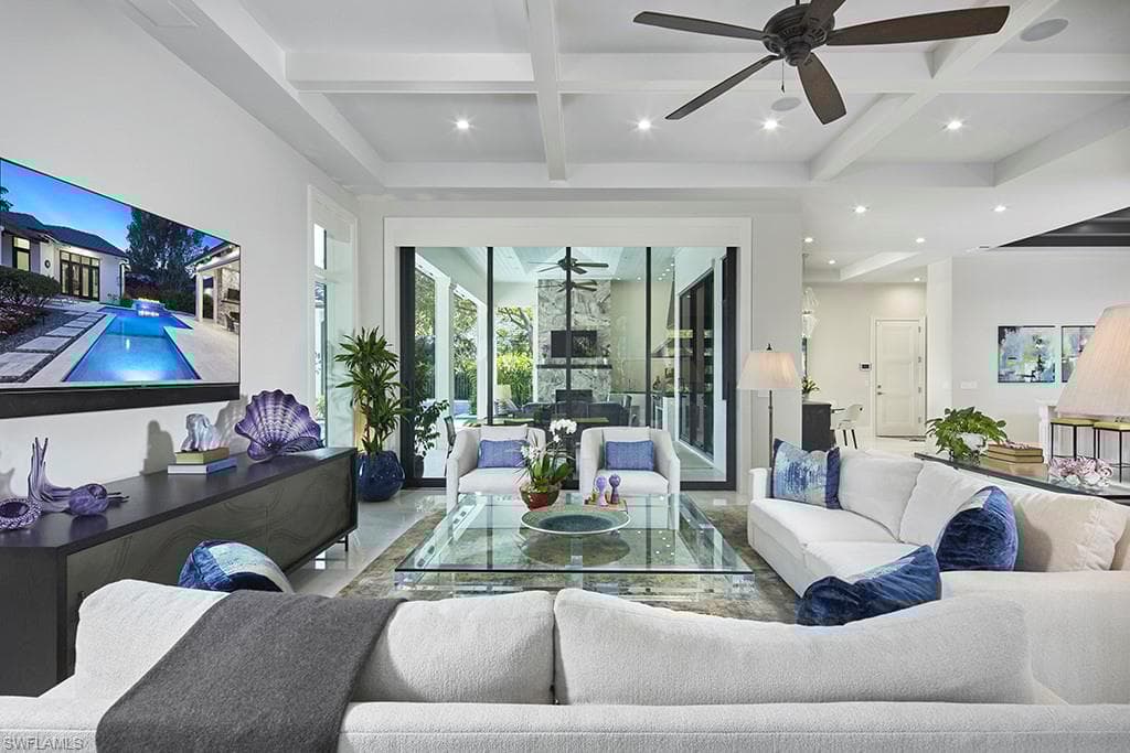803 Shadow Lake Ln, Naples, FL 34108-5