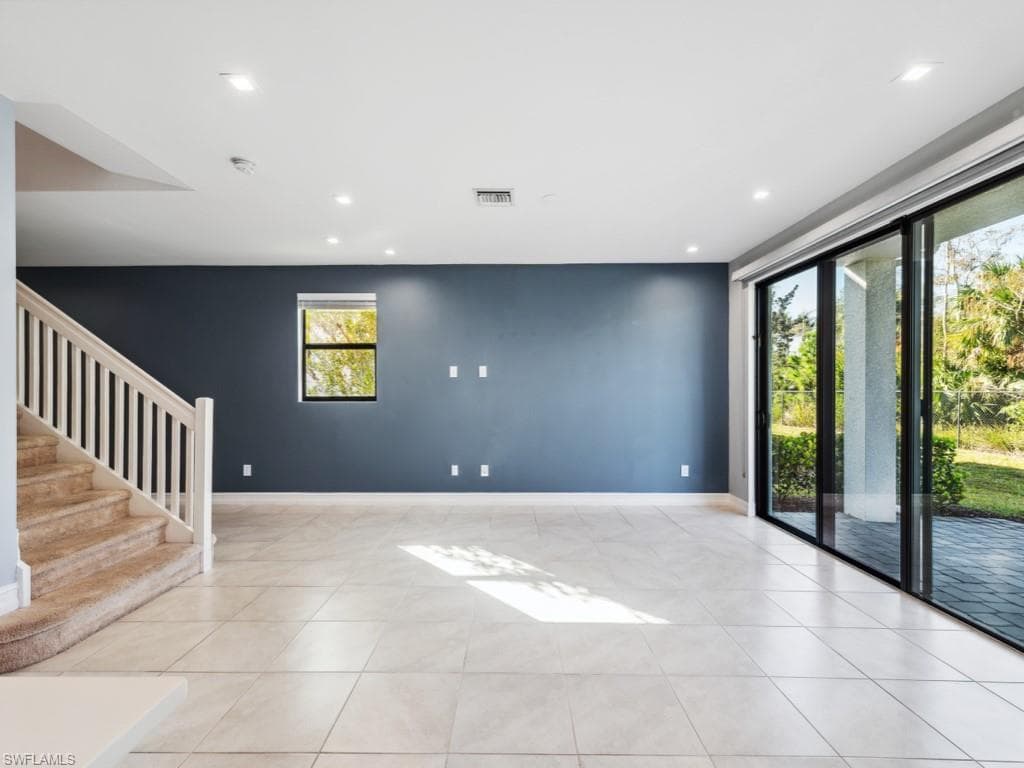 7591 Morgan Way, Naples, FL 34119-8