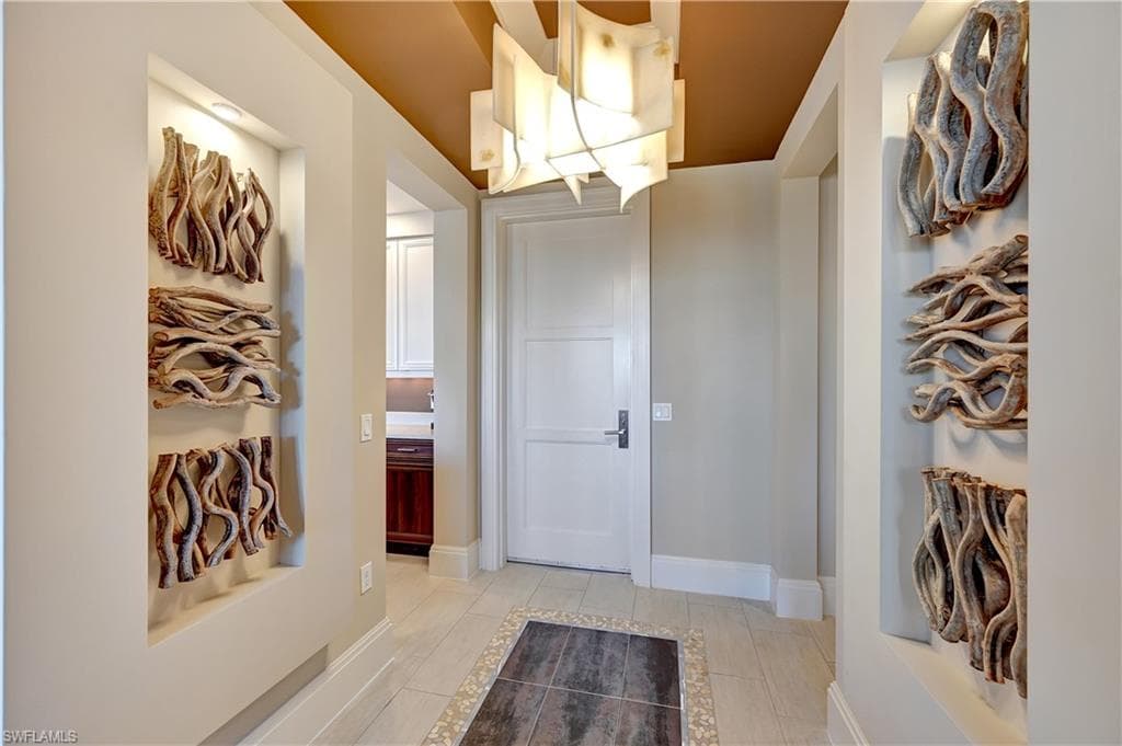 1030 3rd Ave S 307, Naples, FL 34102-27