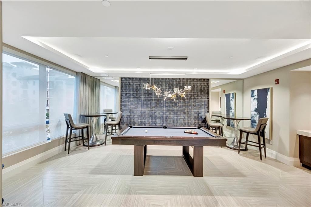 1030 3rd Ave S 307, Naples, FL 34102-37
