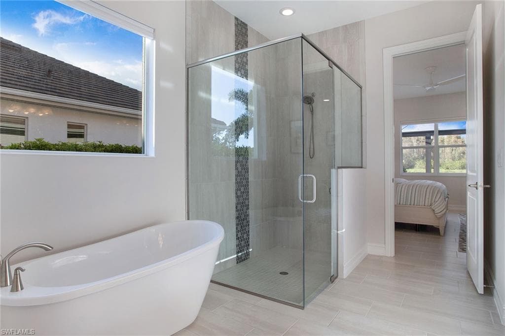 14404 Neptune Ave, Naples, FL 34114-16
