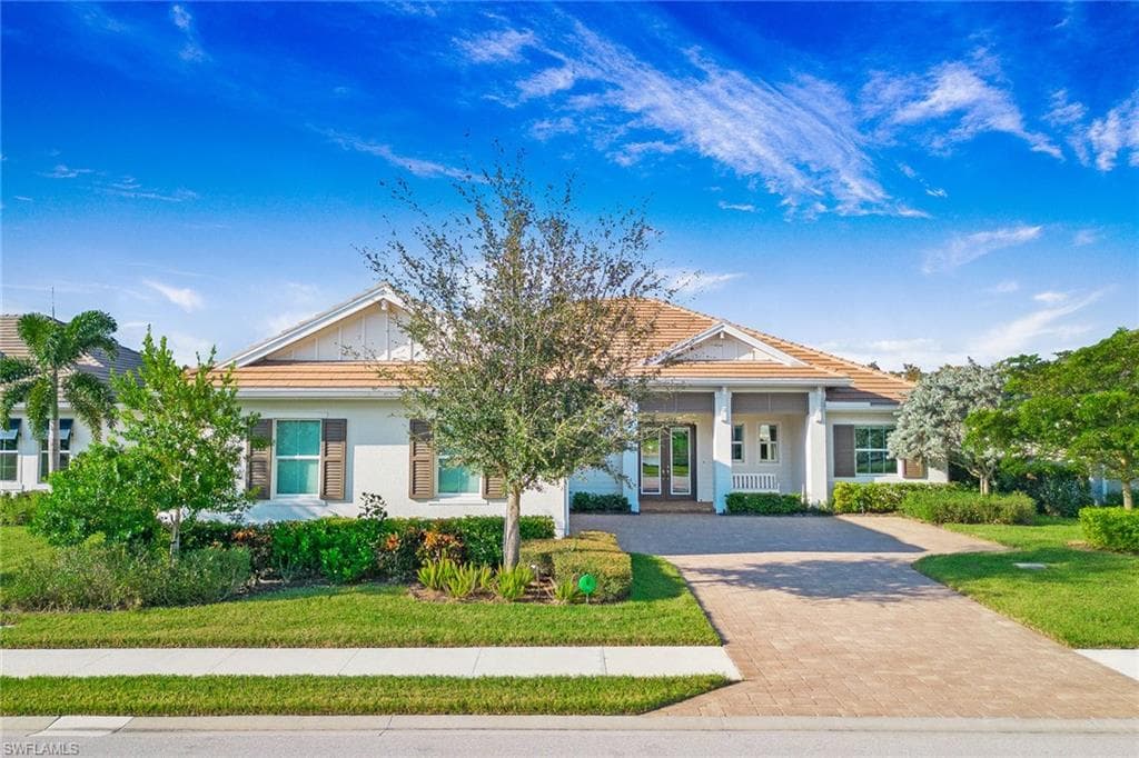 14404 Neptune Ave, Naples, FL 34114-27