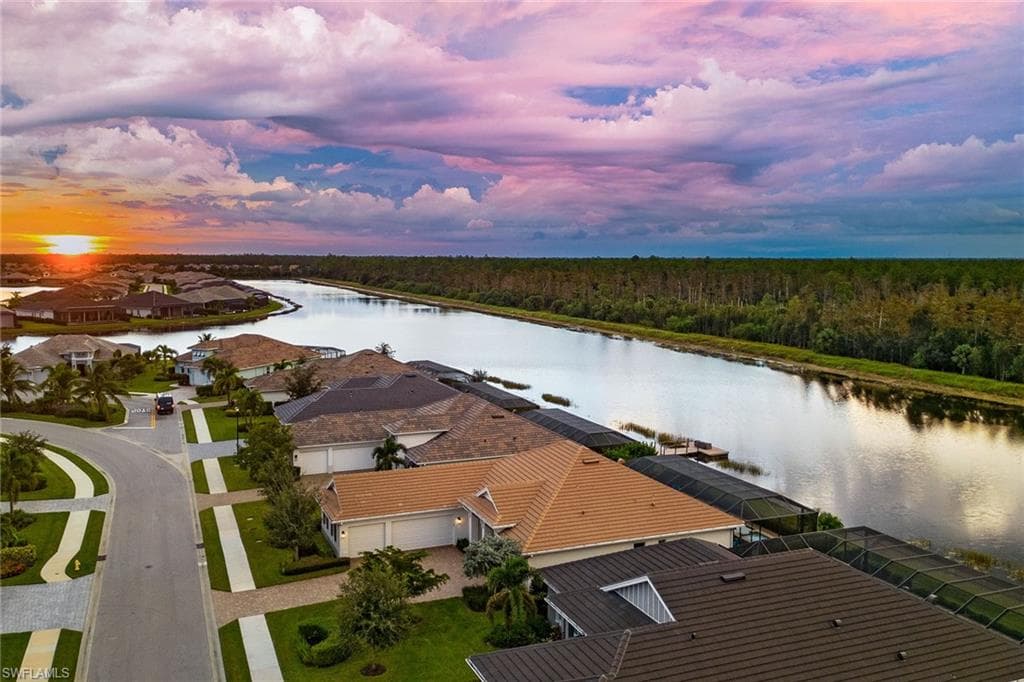 14404 Neptune Ave, Naples, FL 34114-36