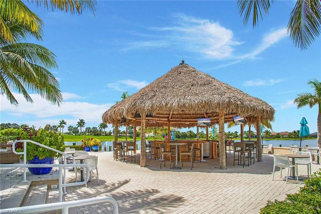 14404 Neptune Ave, Naples, FL 34114-41