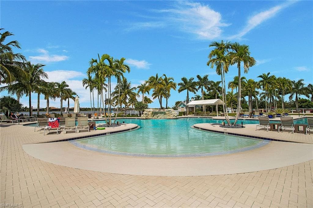 14404 Neptune Ave, Naples, FL 34114-47