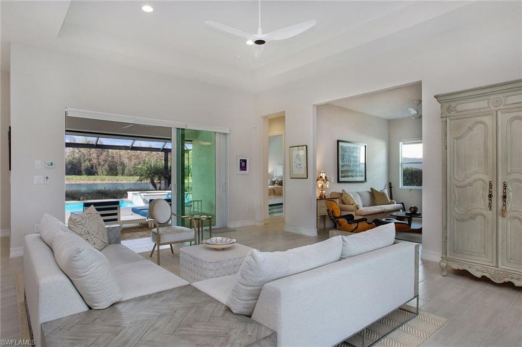 14404 Neptune Ave, Naples, FL 34114-6