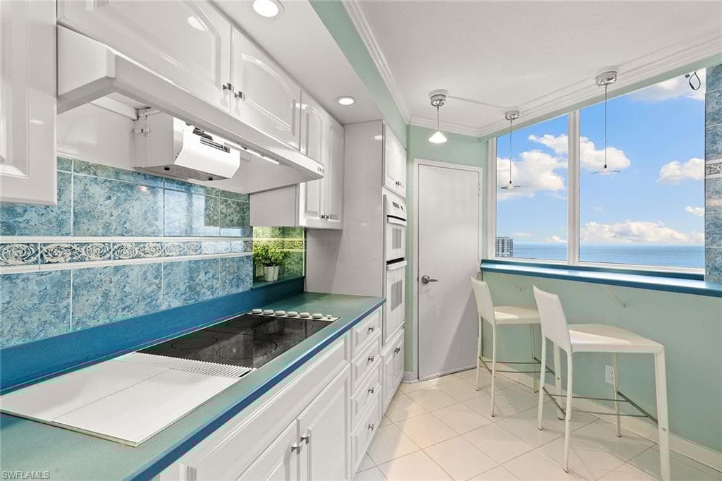 5555 Heron Point Dr 1801, Naples, FL 34108-20