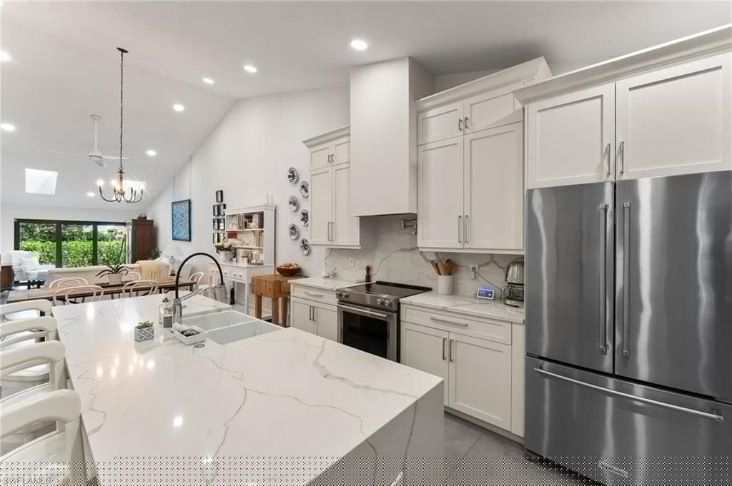 4006 Crayton Rd A-2, Naples, FL 34103-10