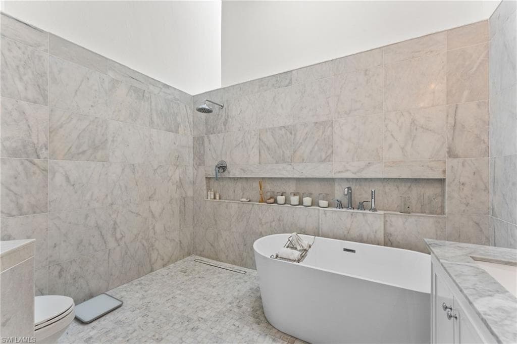 4006 Crayton Rd A-2, Naples, FL 34103-22