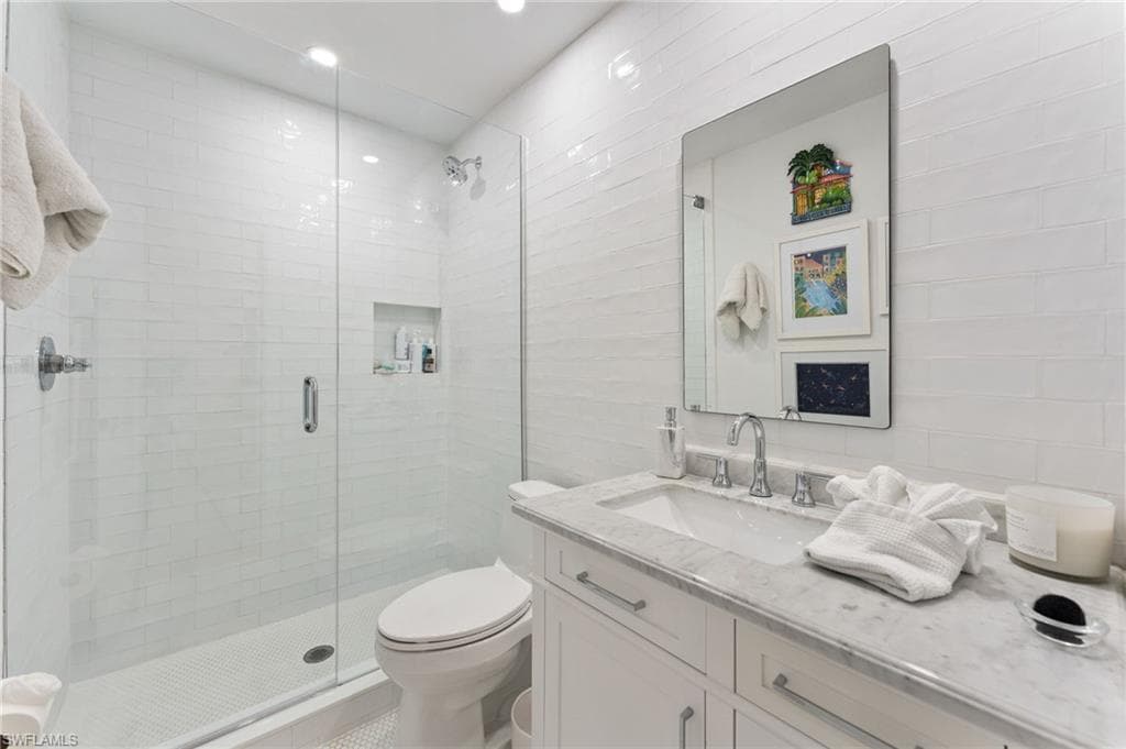 4006 Crayton Rd A-2, Naples, FL 34103-26