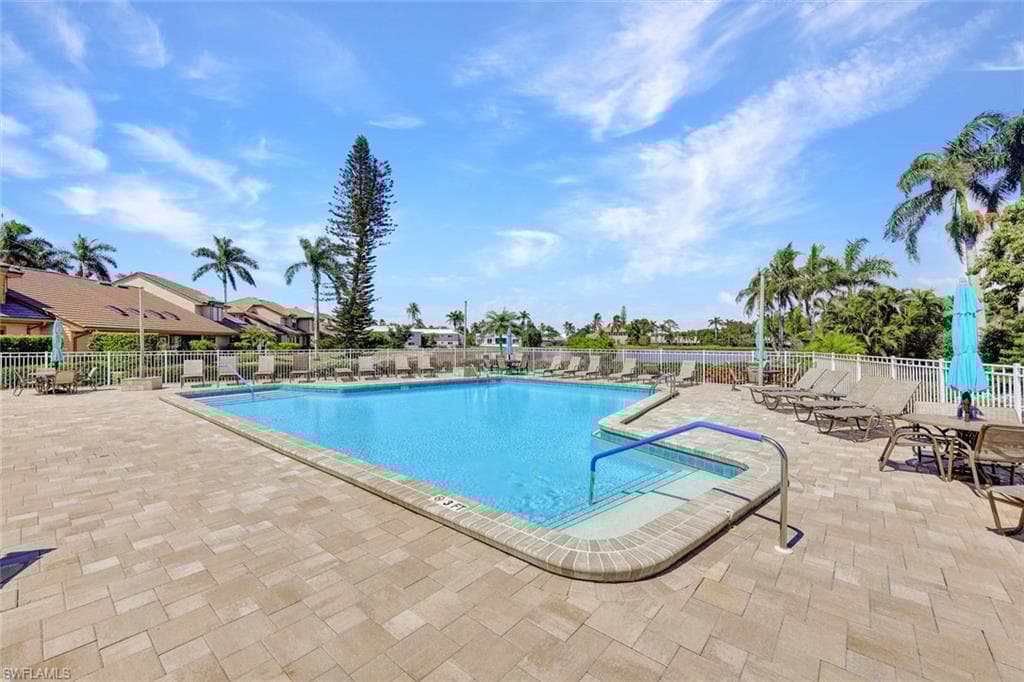 4006 Crayton Rd A-2, Naples, FL 34103-39