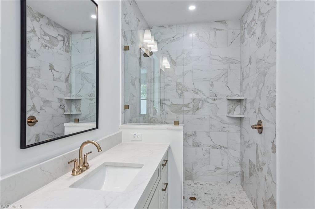 7968 Cordoba Pl, Naples, FL 34113-21