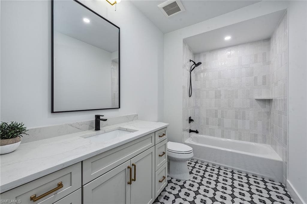 7968 Cordoba Pl, Naples, FL 34113-29