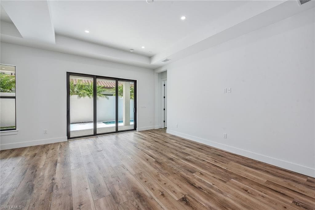 7968 Cordoba Pl, Naples, FL 34113-5