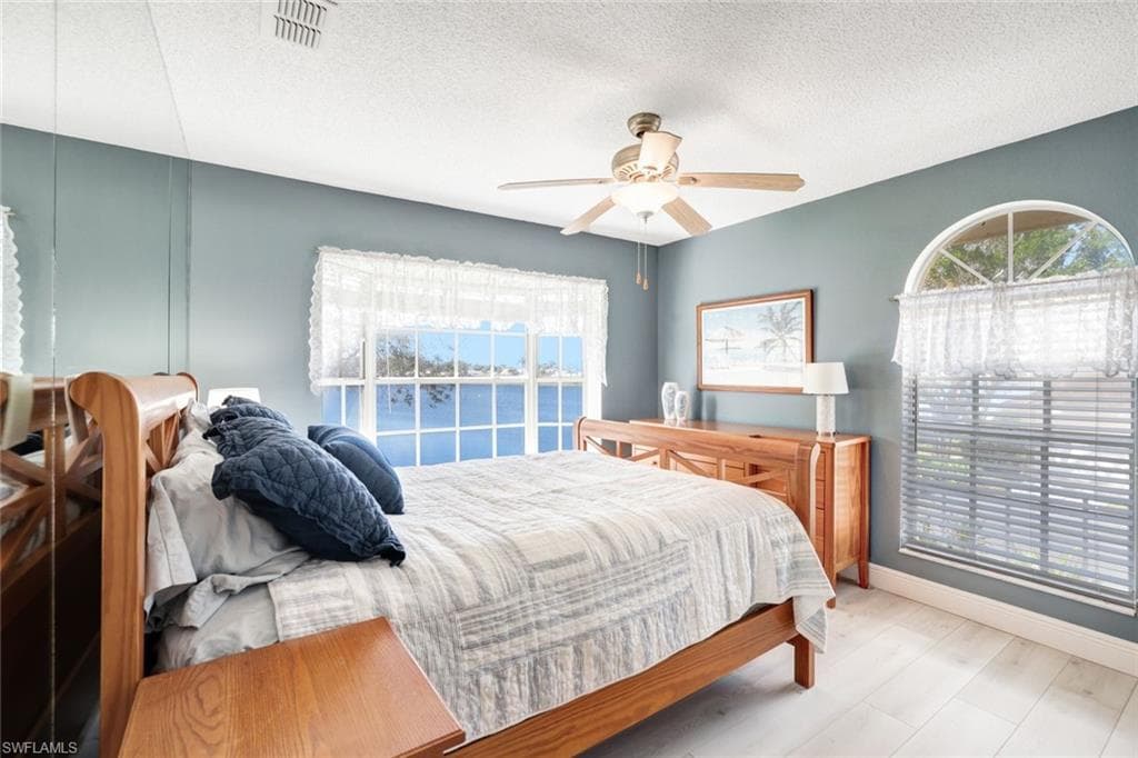 668 Mardel Ct 808, Naples, FL 34104-13