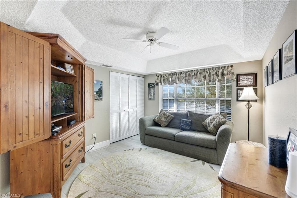 668 Mardel Ct 808, Naples, FL 34104-15