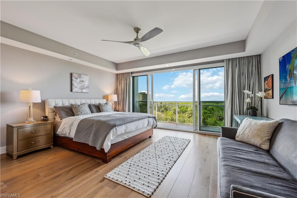 13915 Old Coast Rd 504, Naples, FL 34110-9