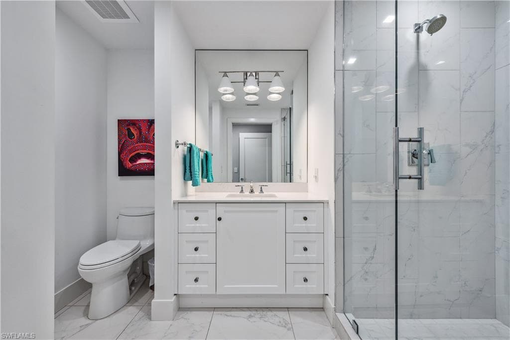 13915 Old Coast Rd 504, Naples, FL 34110-16