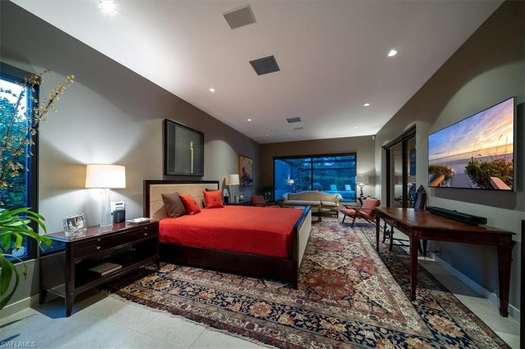 705 Shadow Lake Ln, Naples, FL 34108-21