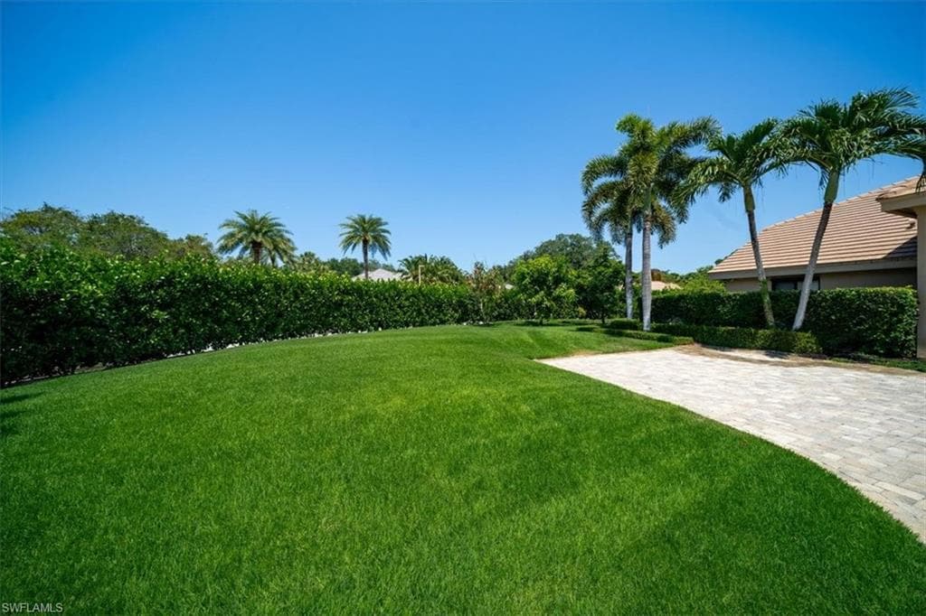 705 Shadow Lake Ln, Naples, FL 34108-49