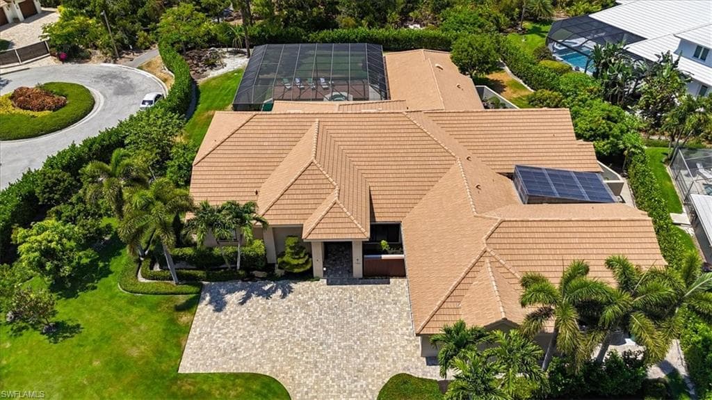 705 Shadow Lake Ln, Naples, FL 34108-51