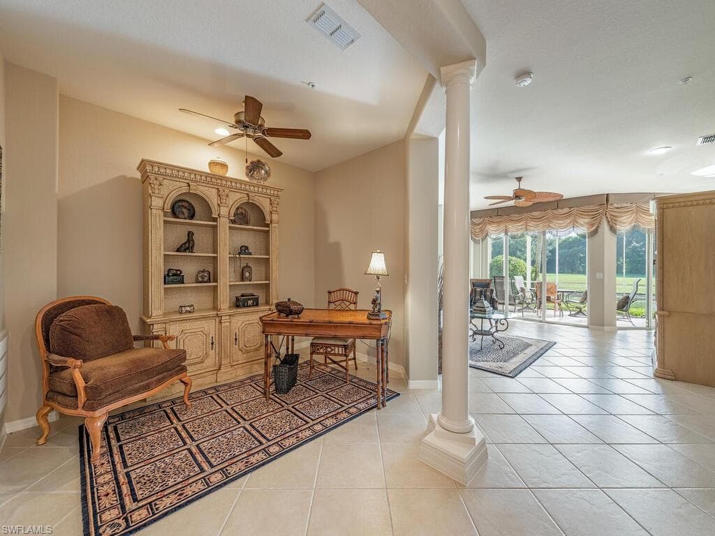 4660 Winged Foot Ct 102, Naples, FL 34112-4