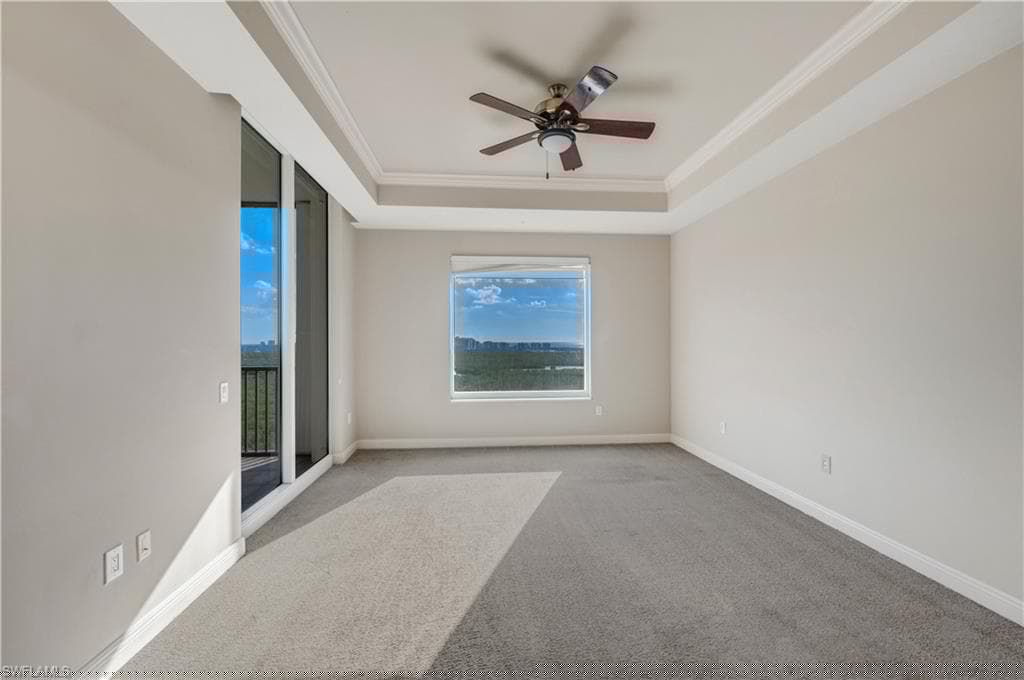 455 Cove Tower Dr 1703, Naples, FL 34110-20