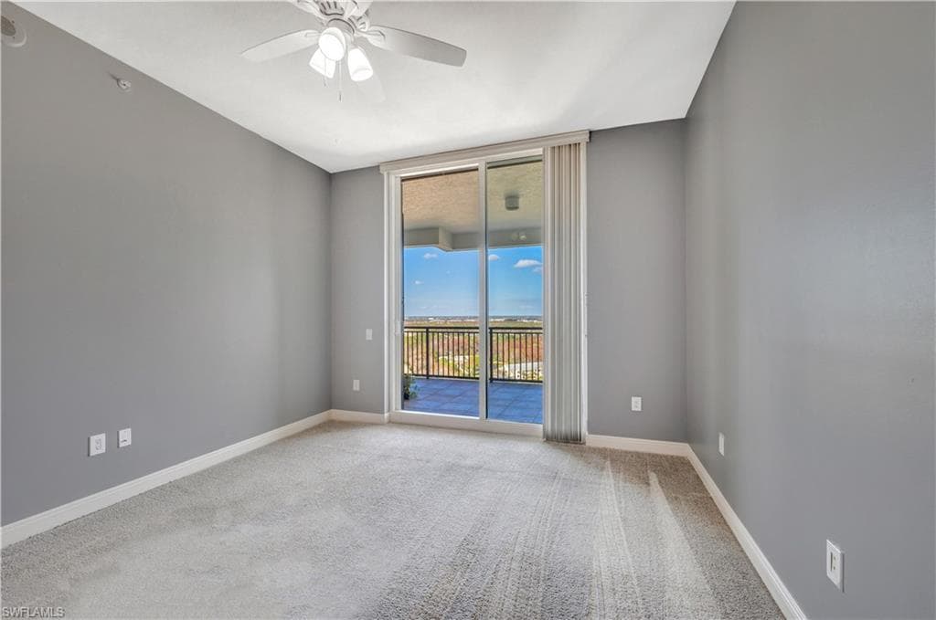 455 Cove Tower Dr 1703, Naples, FL 34110-25
