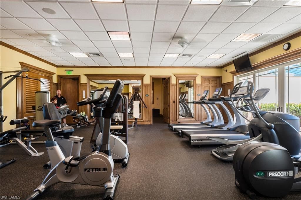 455 Cove Tower Dr 1703, Naples, FL 34110-41