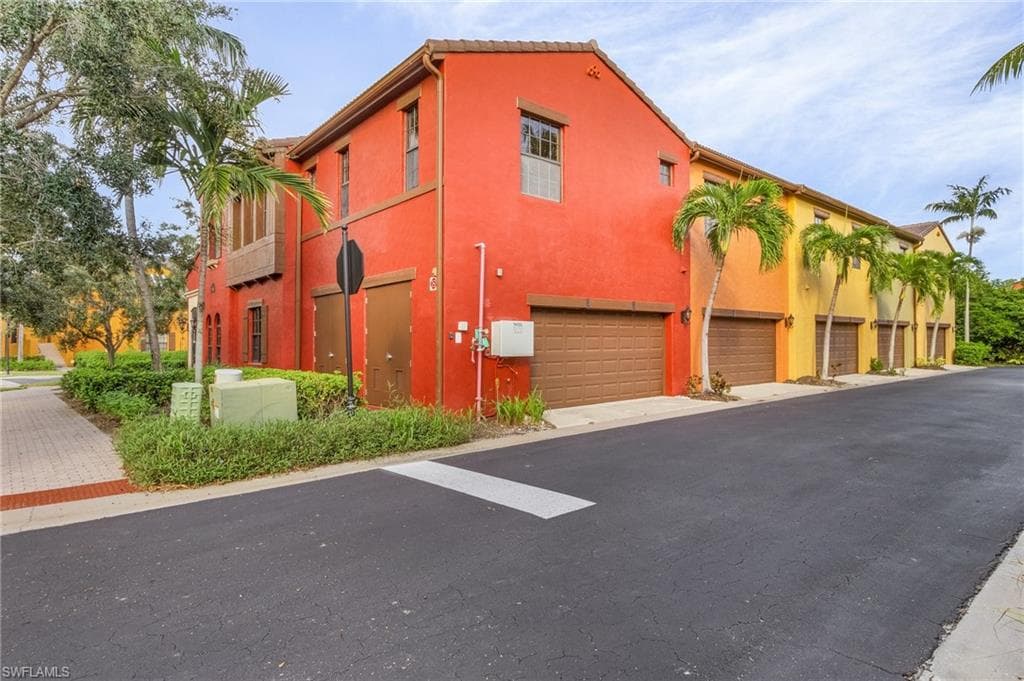 9114 Chula Vista Ln 119-1, Naples, FL 34113-23