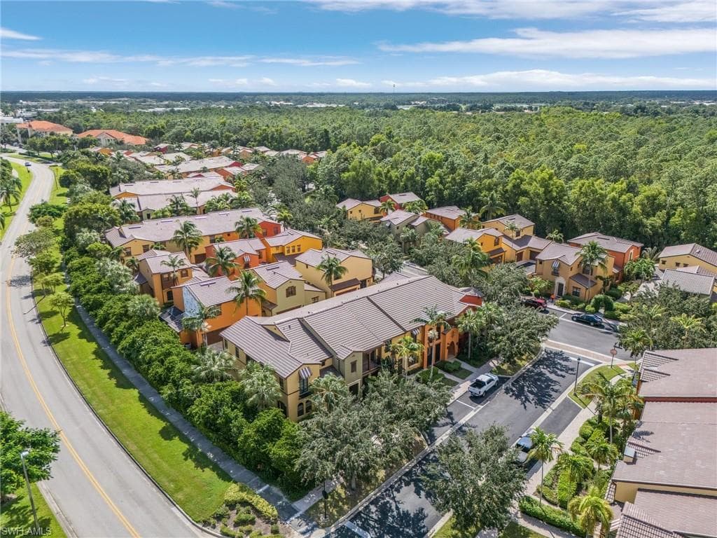 9114 Chula Vista Ln 119-1, Naples, FL 34113-25