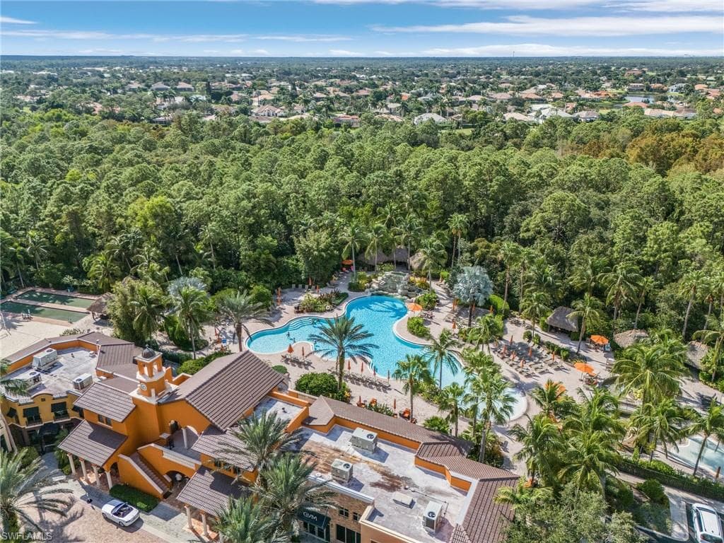 9114 Chula Vista Ln 119-1, Naples, FL 34113-26