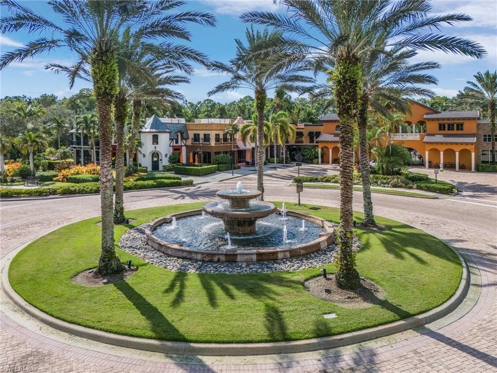 9114 Chula Vista Ln 119-1, Naples, FL 34113-28