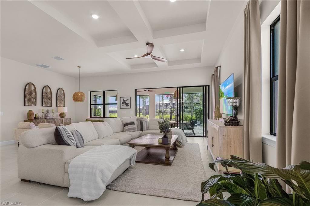 9839 Everglades Dr, Naples, Fl 34120-12